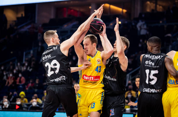 我们不难看 我们不难看