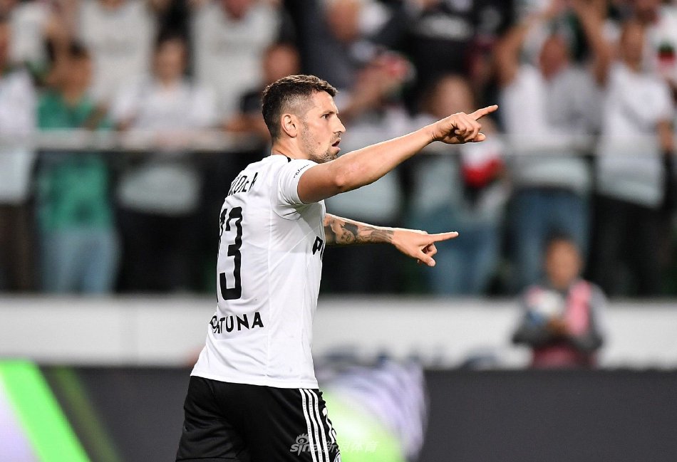 成为阿联酋 成为阿联酋