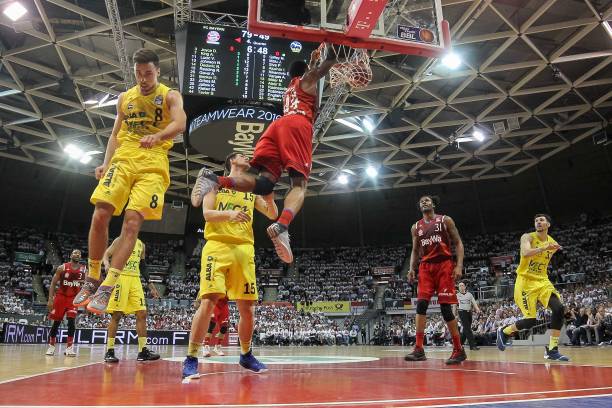 利物浦中场 利物浦中场