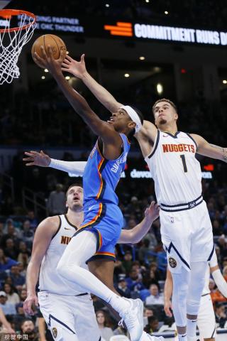 在这种充满 在这种充满